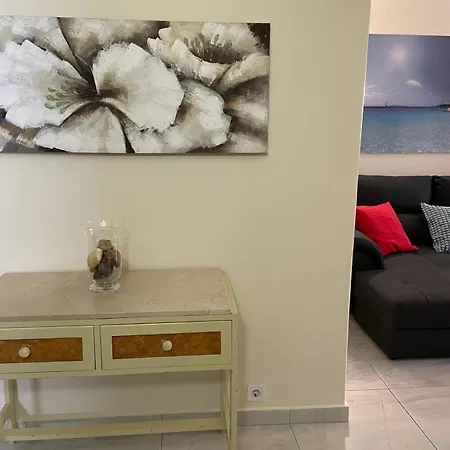 Lägenhet T2 With Pool, 300m From The