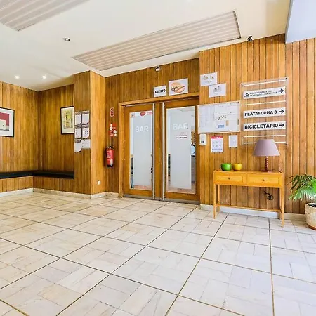 T2 With Pool, 300m From The Lägenhet Portimão