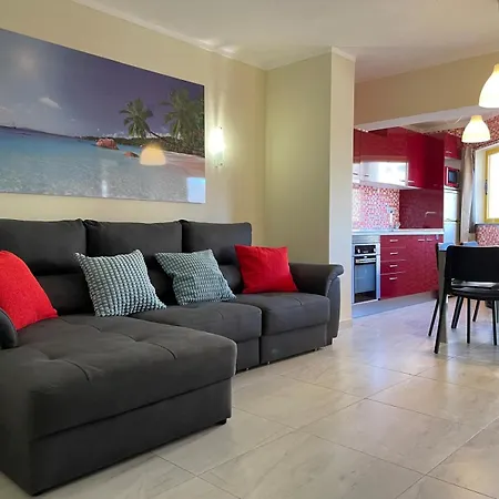 Apartment T2 With Pool, 300m From The *