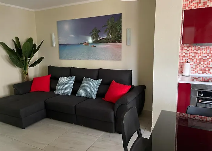 T2 With Pool, 300m From The