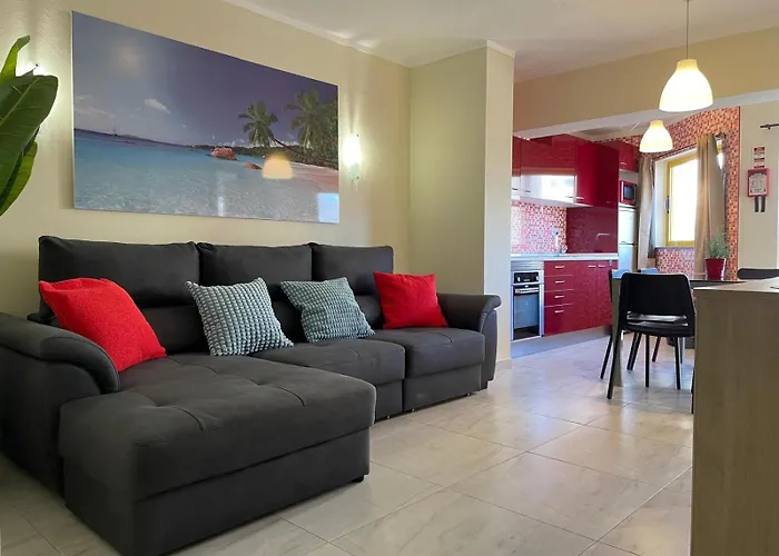 Apartment T2 With Pool, 300m From The *