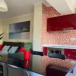 T2 With Pool, 300m From The Apartment