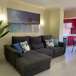 T2 With Pool, 300m From The Apartment *