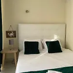 Apartamento T2 With Pool, 300m From The Portimão