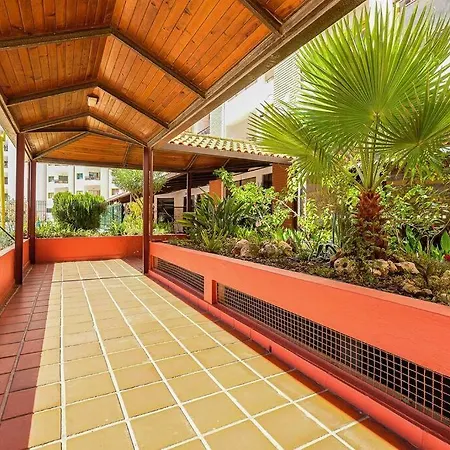 T2 With Pool, 300m From The Apartamento *