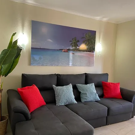 Apartamento T2 With Pool, 300m From The Portimão