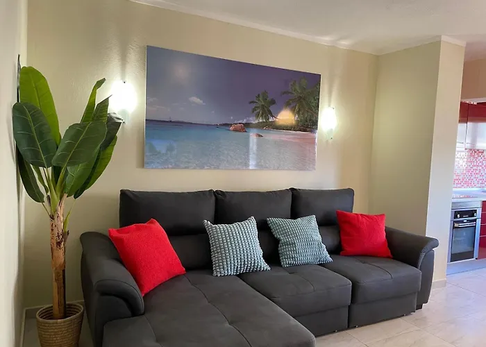 Apartamento T2 With Pool, 300m From The Portimão