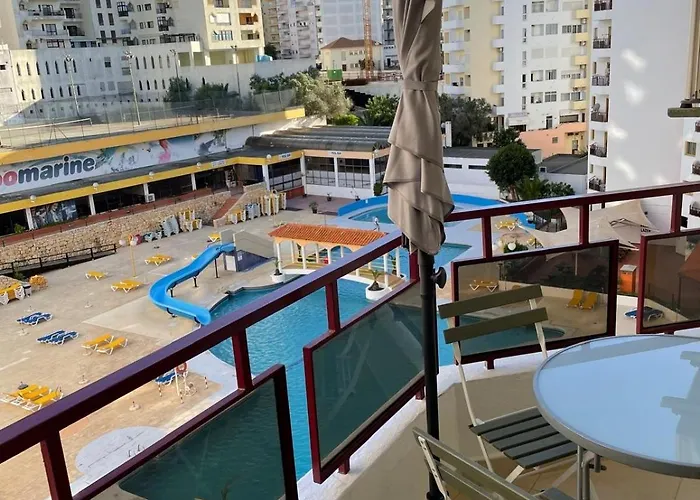 Apartamento T2 With Pool, 300m From The